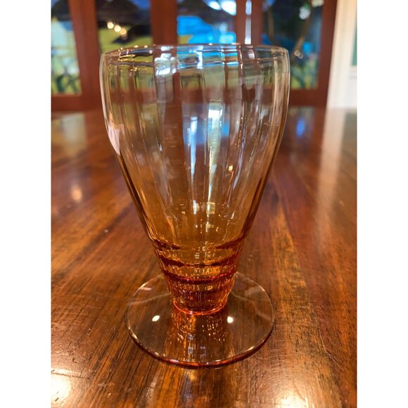 Vintage Amber Footed Liquor Glasses. - Picture 2 of 14